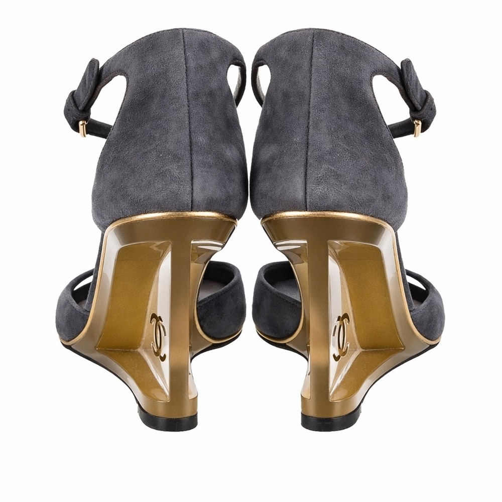 Chanel Lucite Suede D’Orsay Peep‑Toe Wedges Size 10.5 - Picture 3 of 5